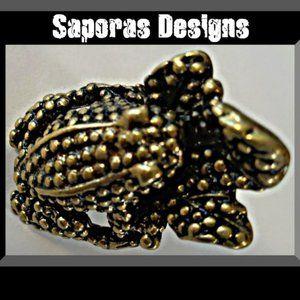 Antique Bronze In Color Size 6.5 Frog On A Lilly Pad  Ring